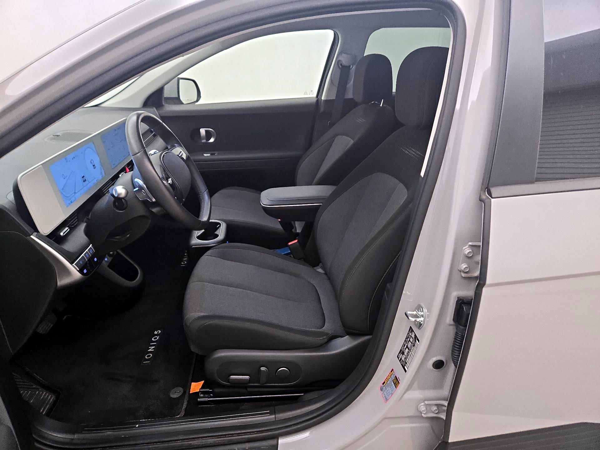 Thumbnail: 2024 Hyundai Ioniq 5 - 11