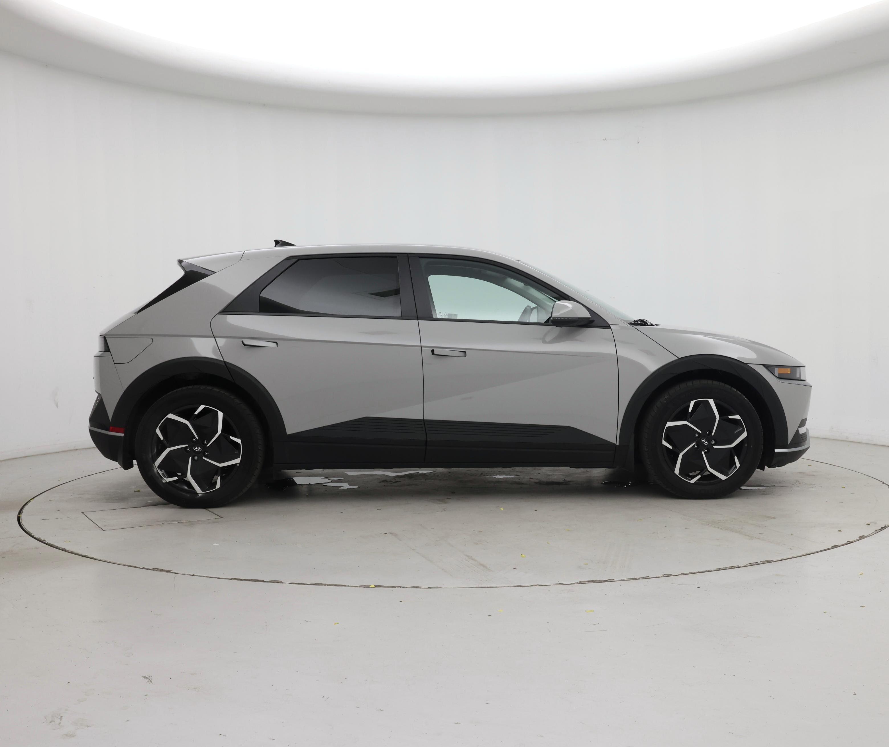 Thumbnail: 2024 Hyundai Ioniq 5 - 7