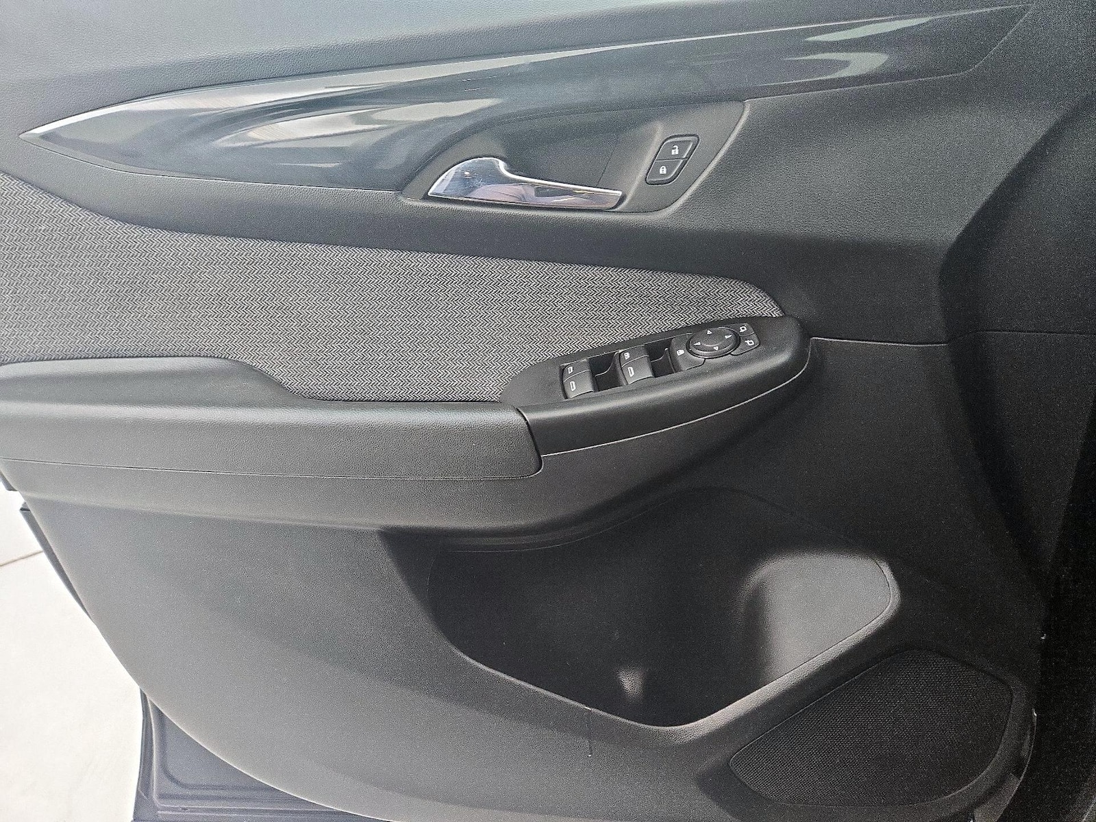 2024 Chevrolet TrailBlazer LS - Photo 13