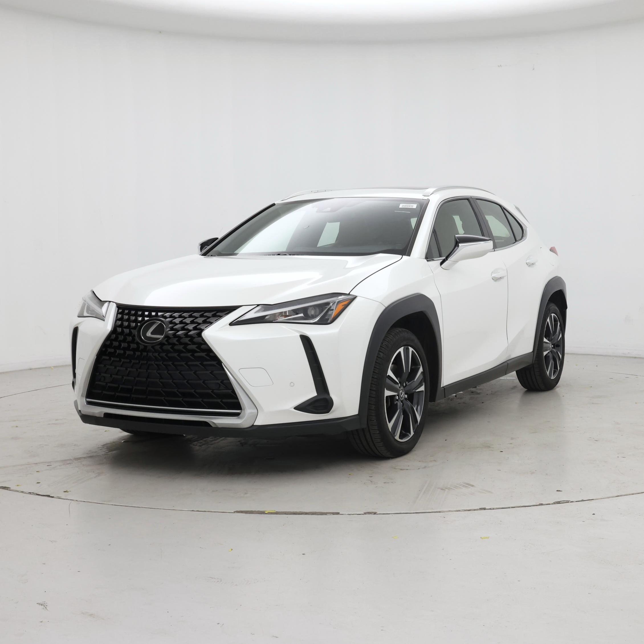 Thumbnail: 2021 Lexus UX - 4