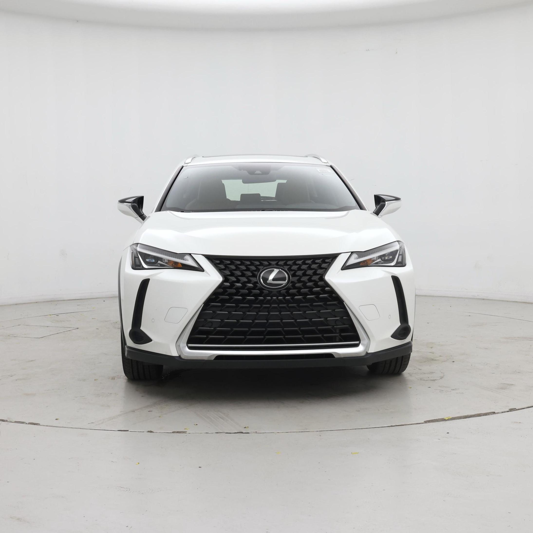 Thumbnail: 2021 Lexus UX - 5