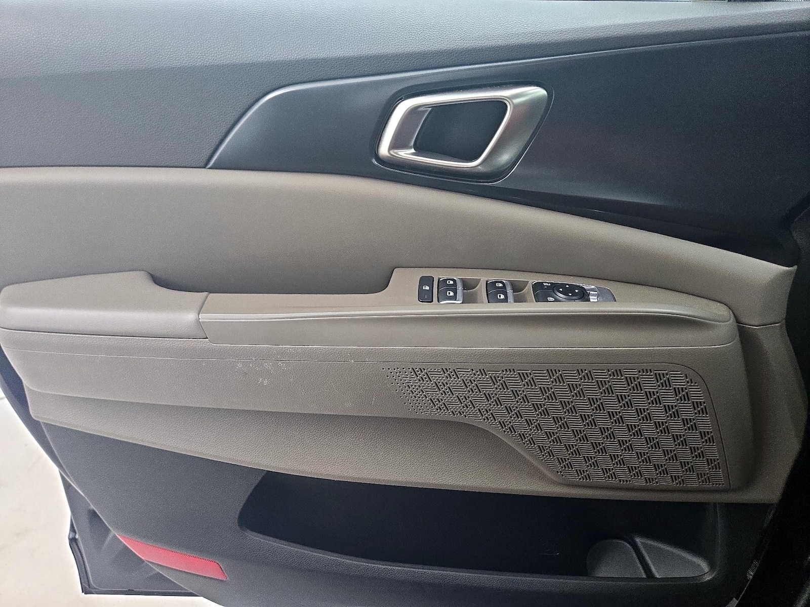 2025 Kia Carnival LXS - Photo 13