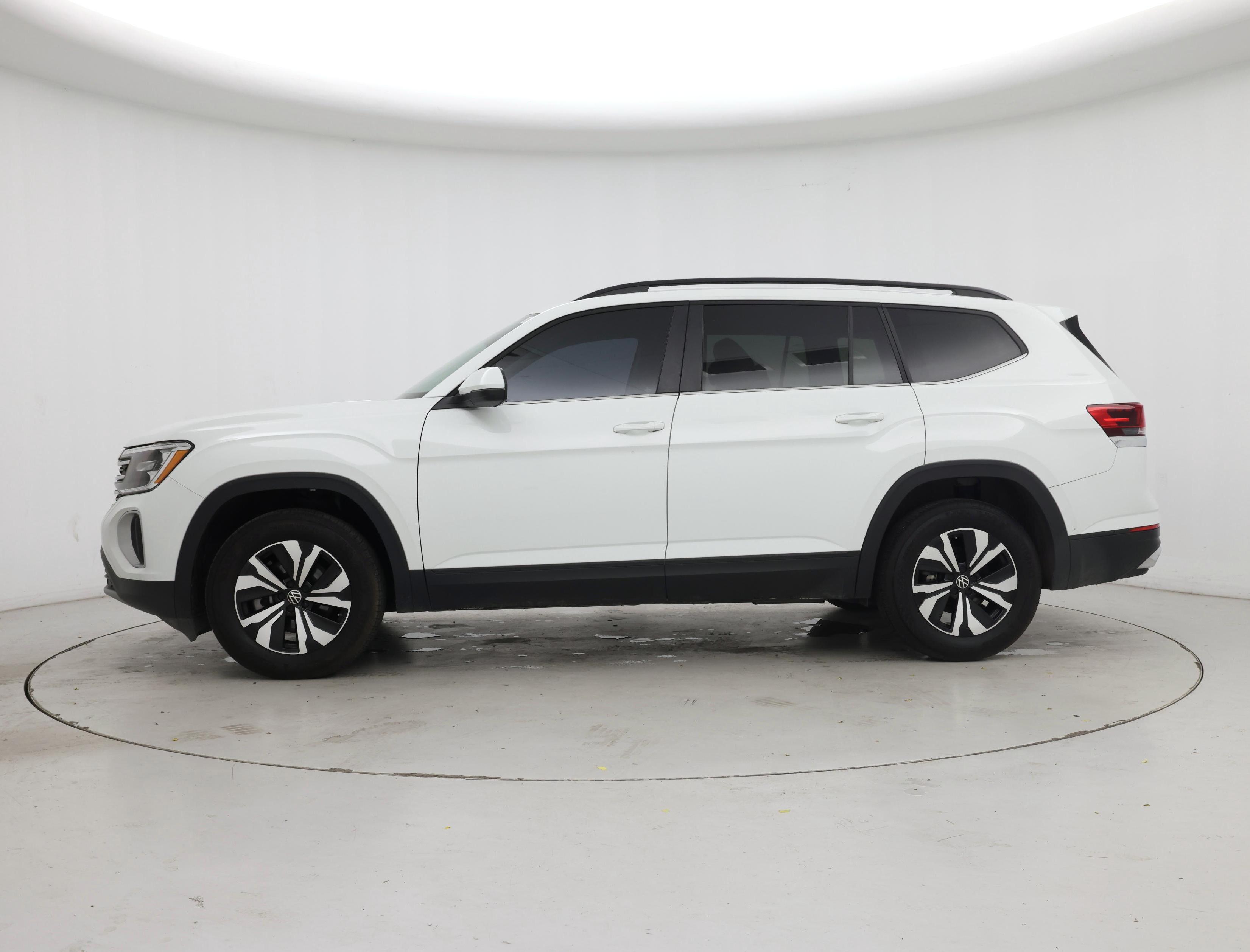 Thumbnail: 2024 Volkswagen Atlas - 3