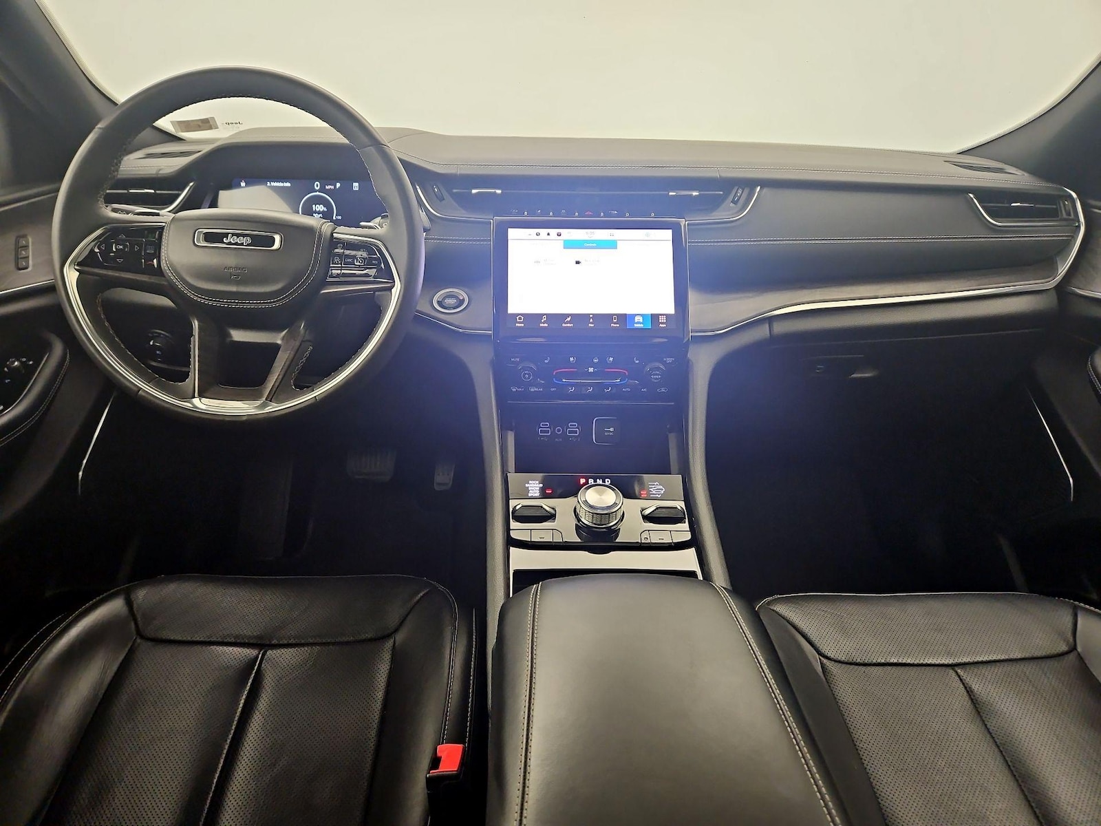 2023 Jeep Grand Cherokee Overland - Photo 10