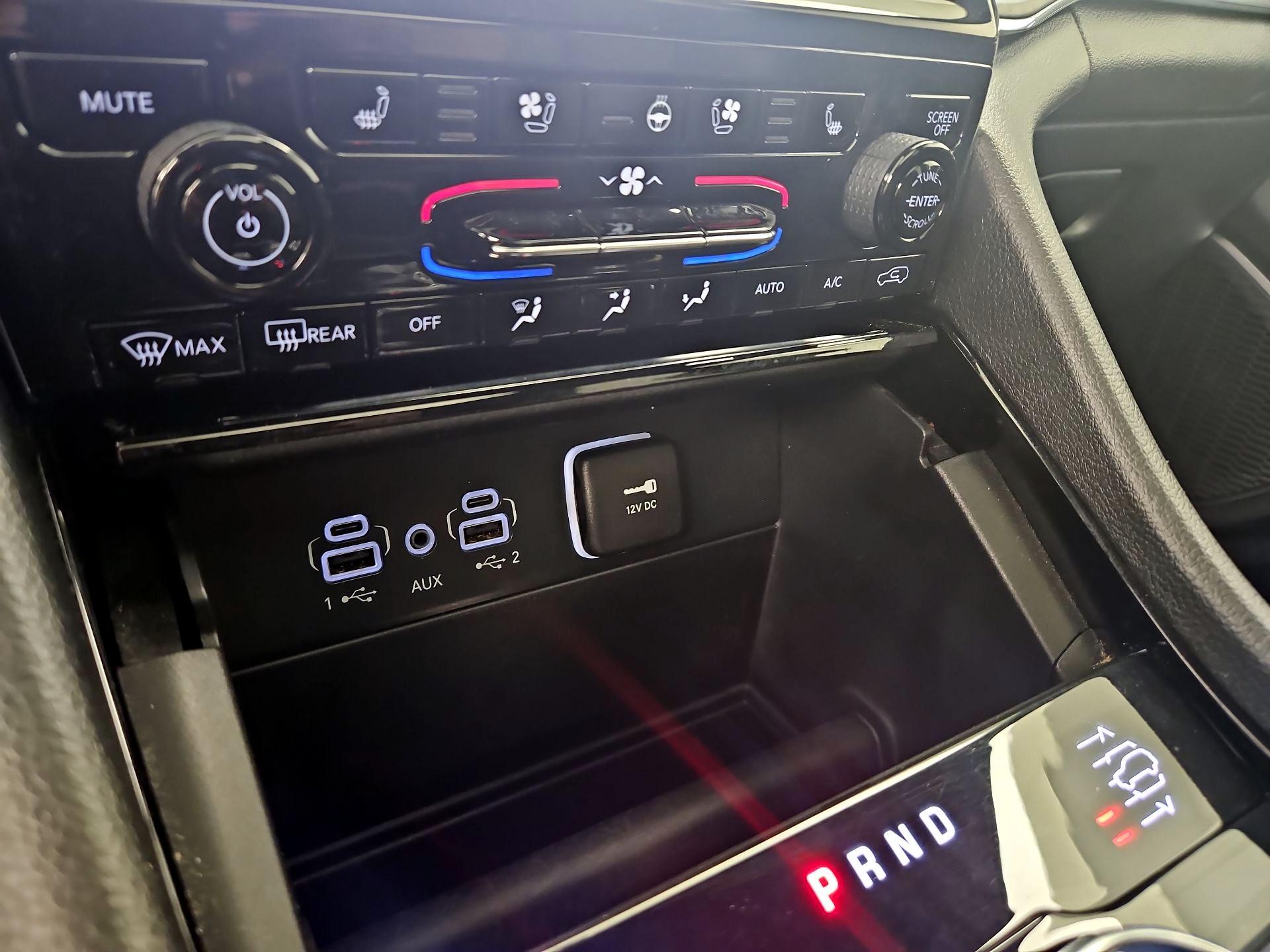 Thumbnail: 2023 Jeep Grand Cherokee - 16
