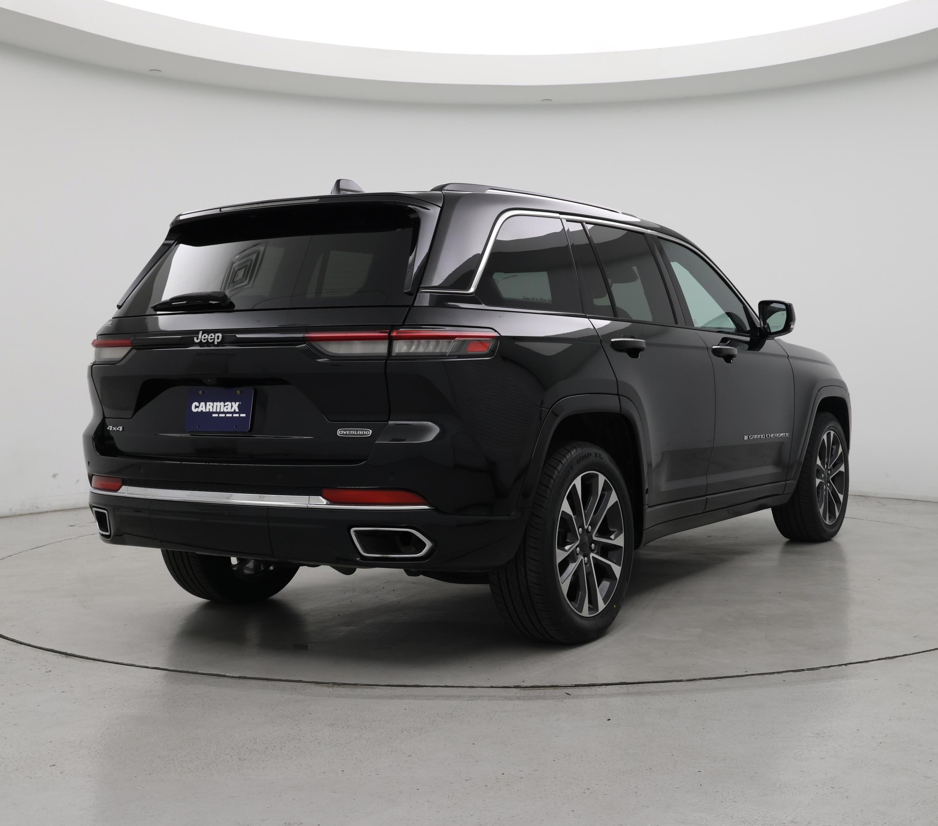 Thumbnail: 2023 Jeep Grand Cherokee - 8