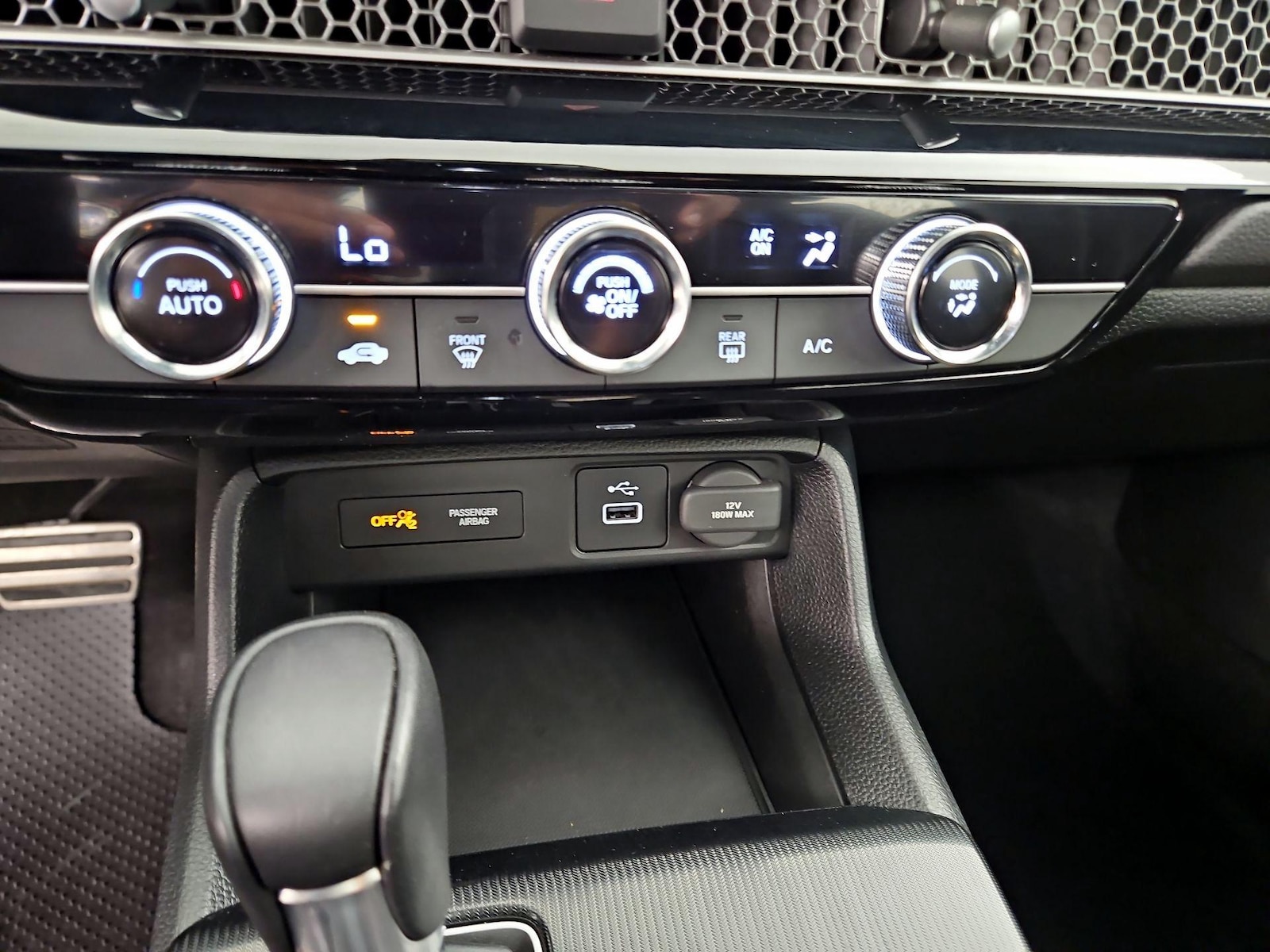 2024 Honda Civic Sport - Photo 17