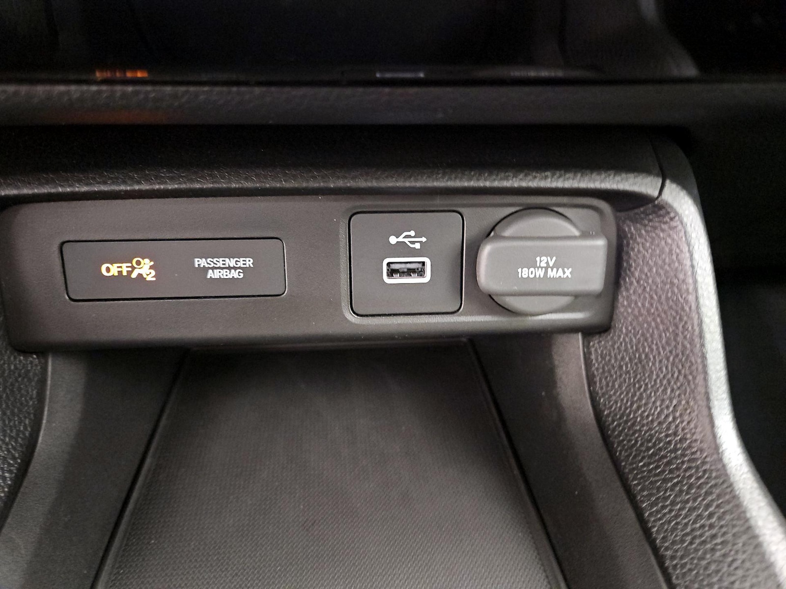 2024 Honda Civic Sport - Photo 19