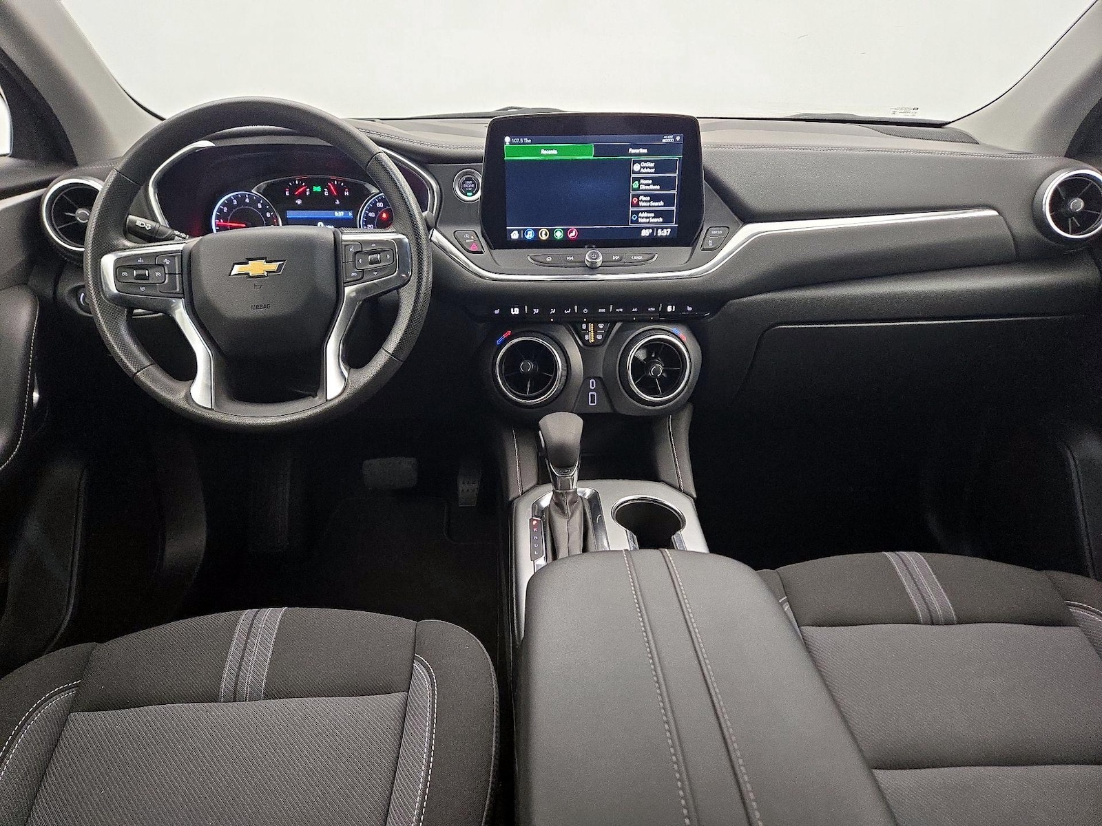 2025 Chevrolet Blazer 2LT - Photo 10