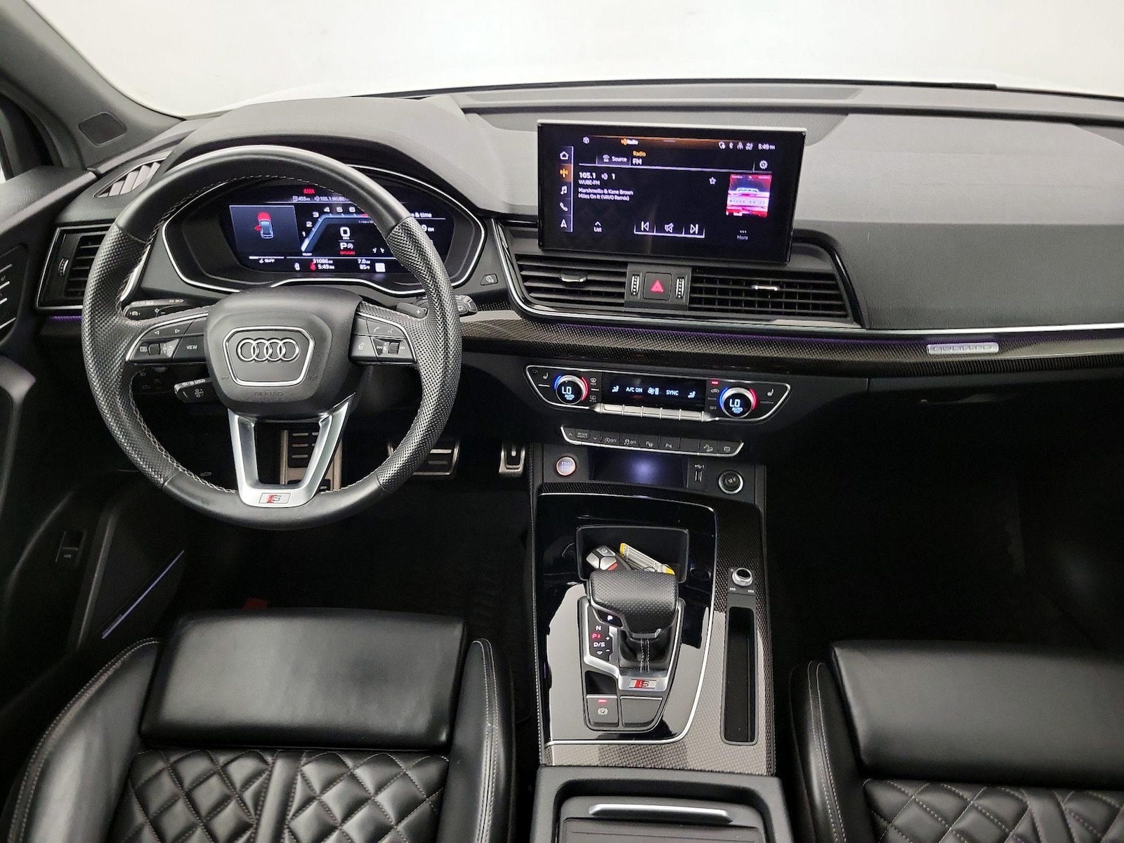 Apple CarPlay® & Android Auto™