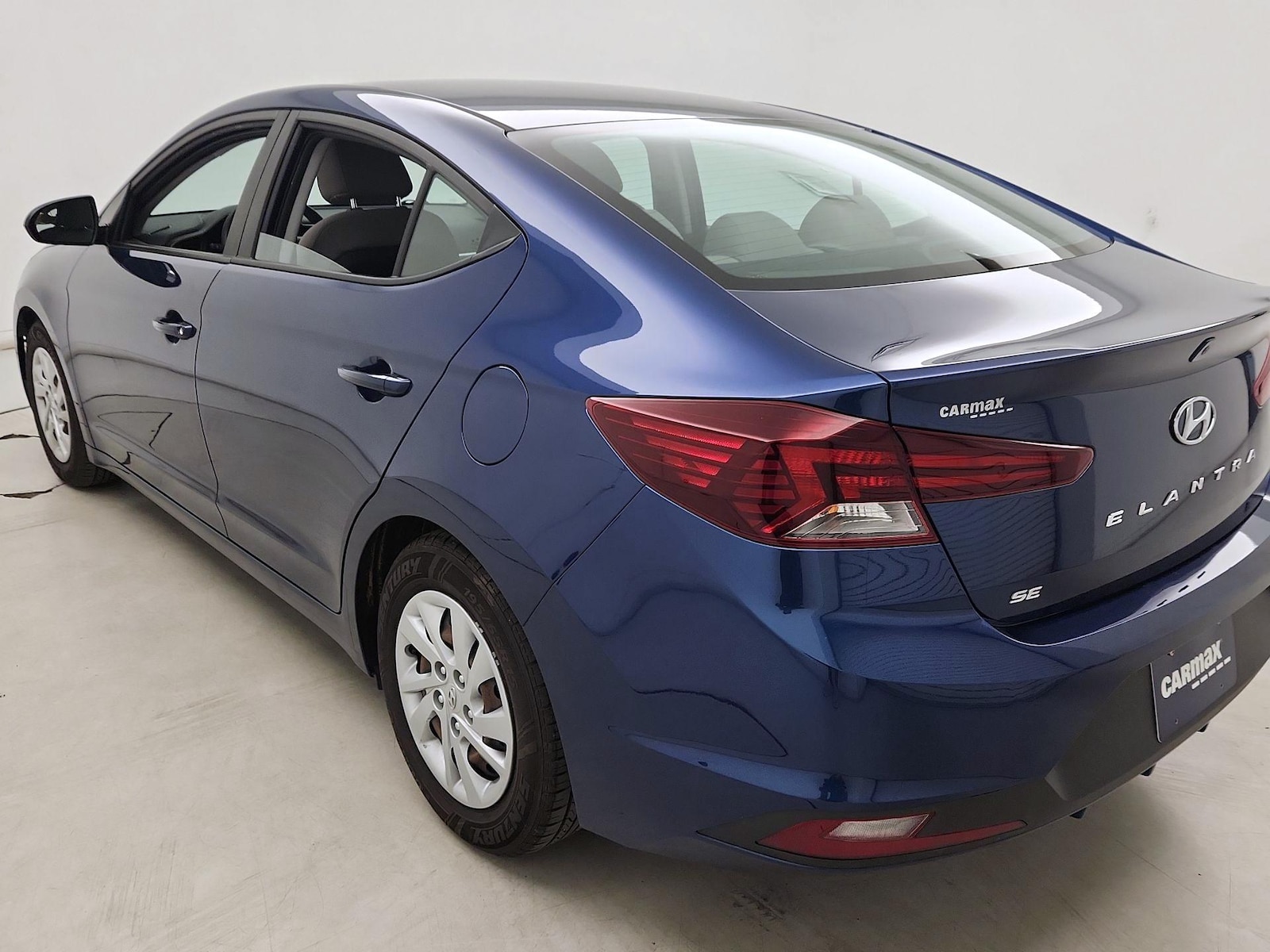 2020 Hyundai Elantra SE - Photo 7