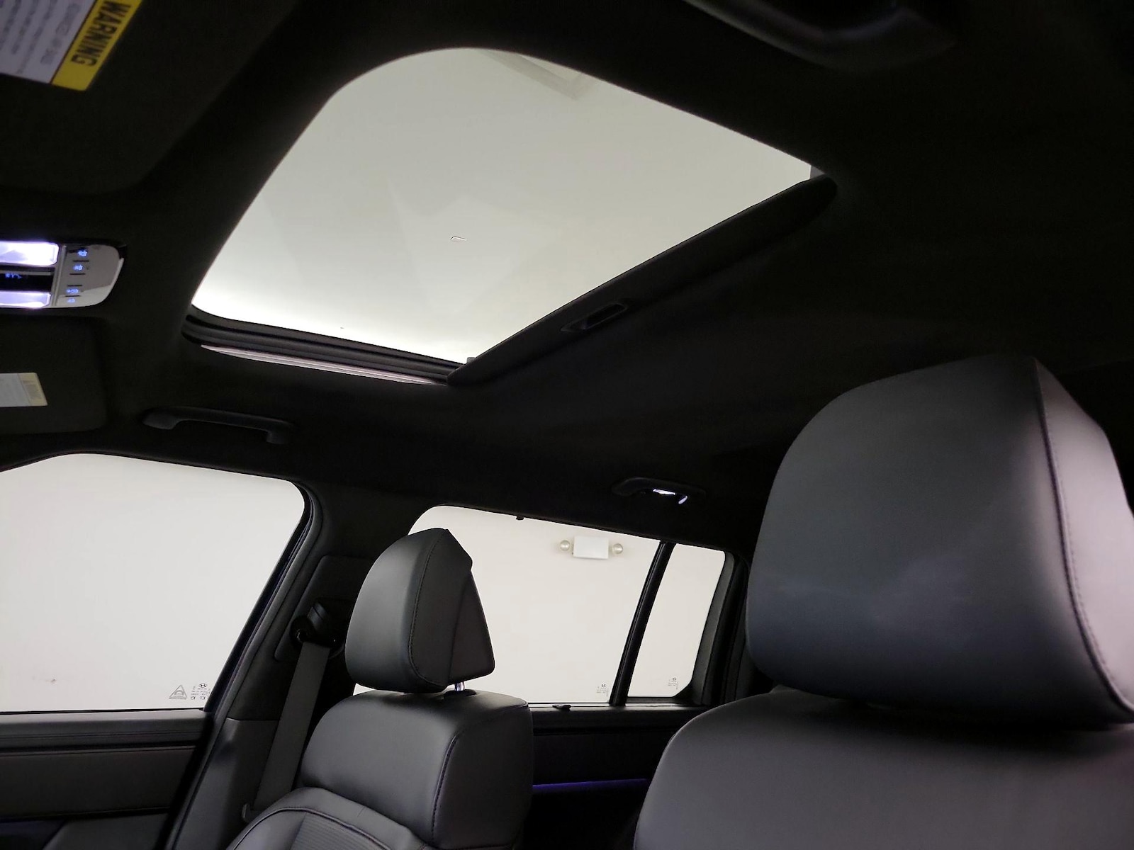 Sunroof(s) & Skylight(s)