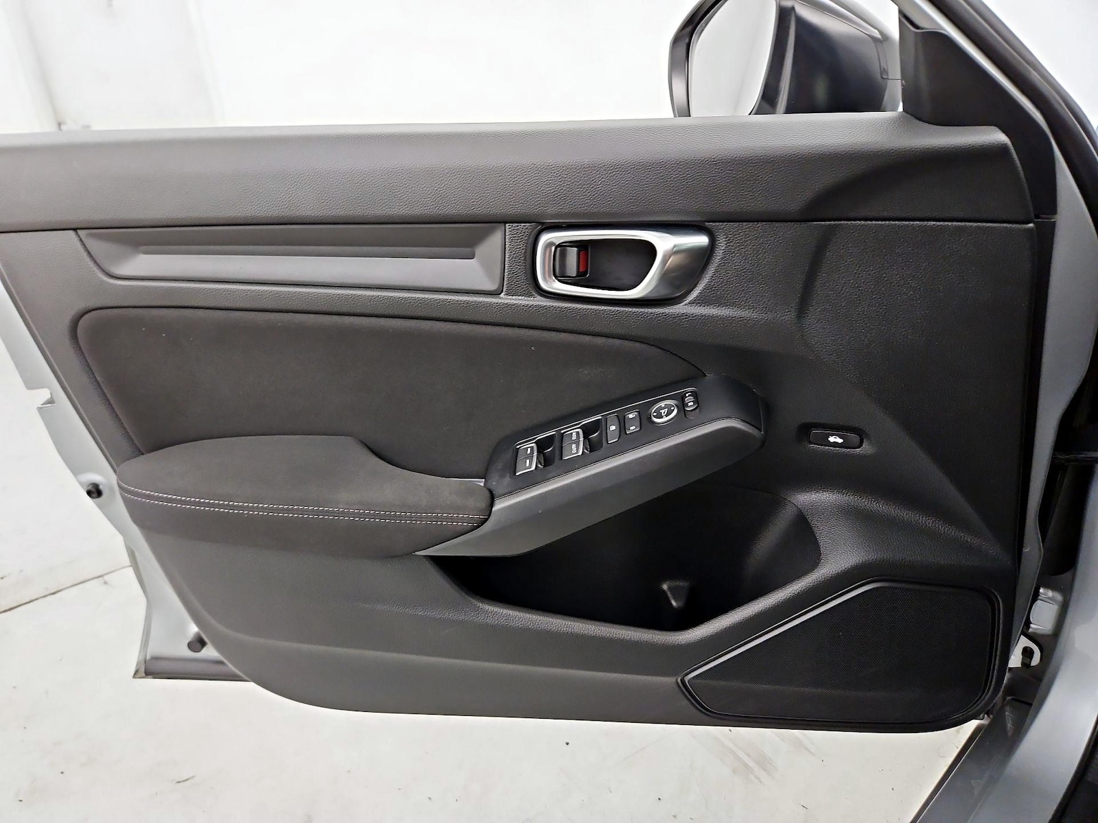 2025 Honda Civic Sport - Photo 13