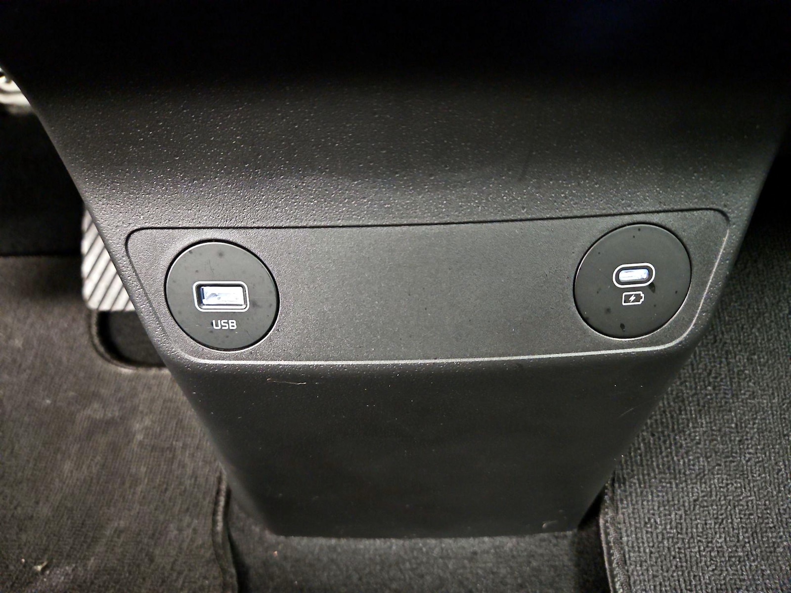 2023 Kia EV6 Wind - Photo 20