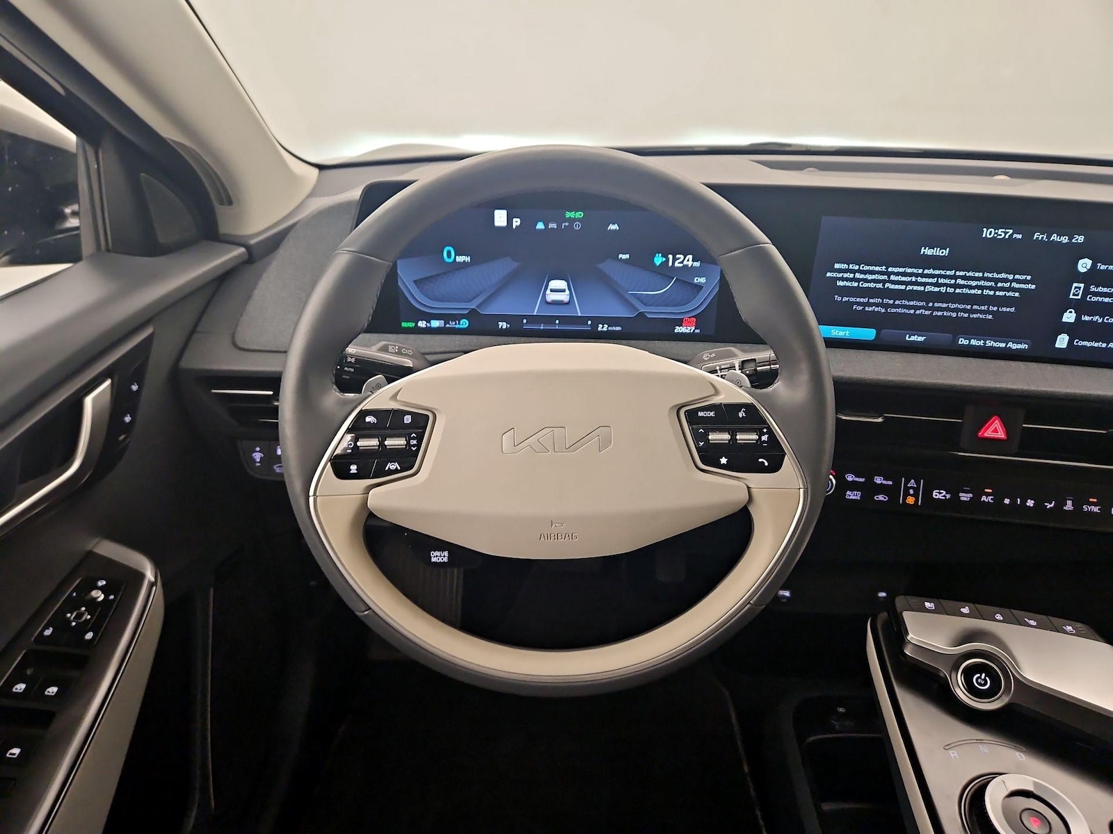 2024 Kia EV6 Wind - Photo 11