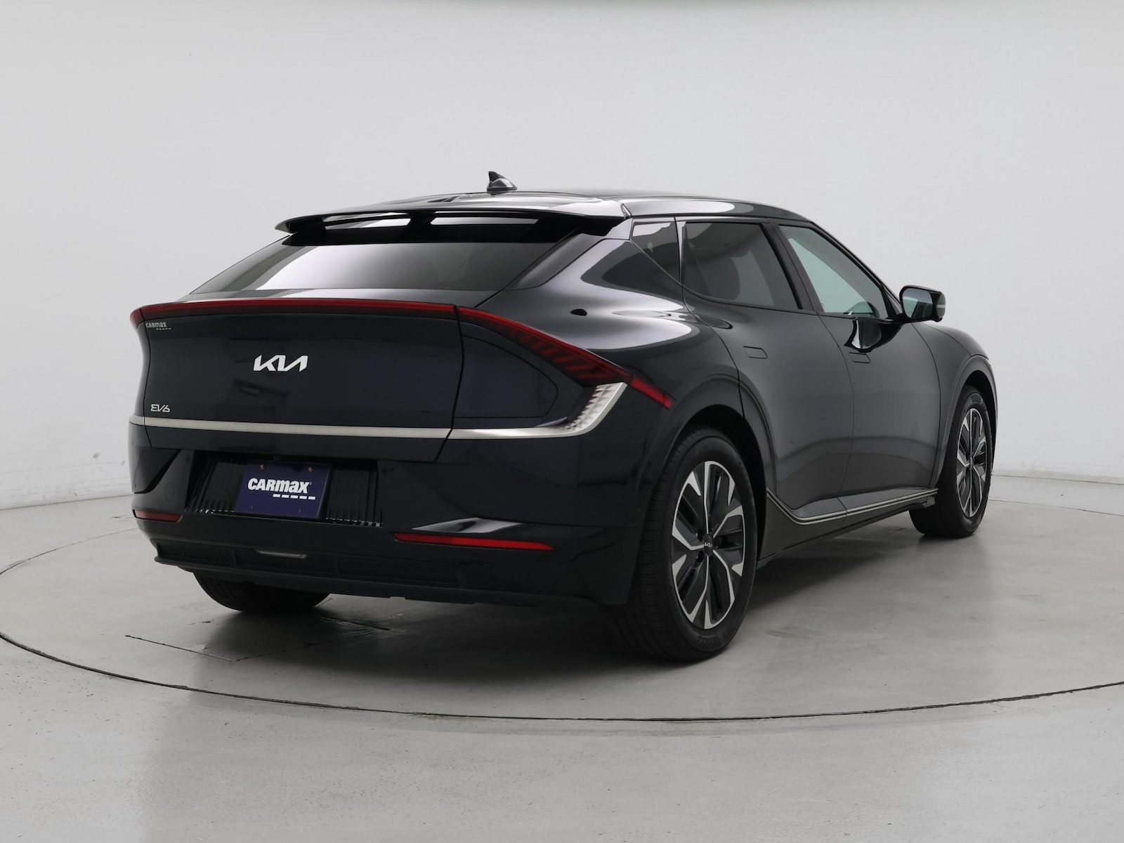 2024 Kia EV6 Wind - Photo 9