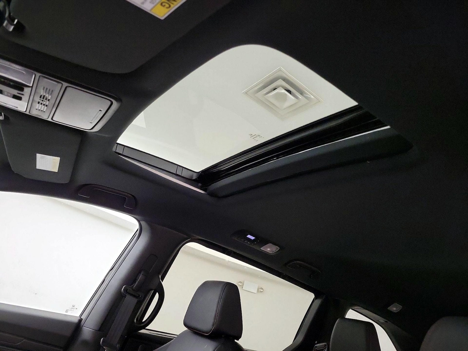 2025 Honda Odyssey Sport L - Photo 20
