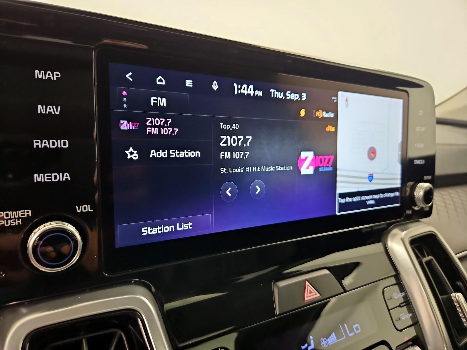 2023 Kia Sorento SX - Photo 17
