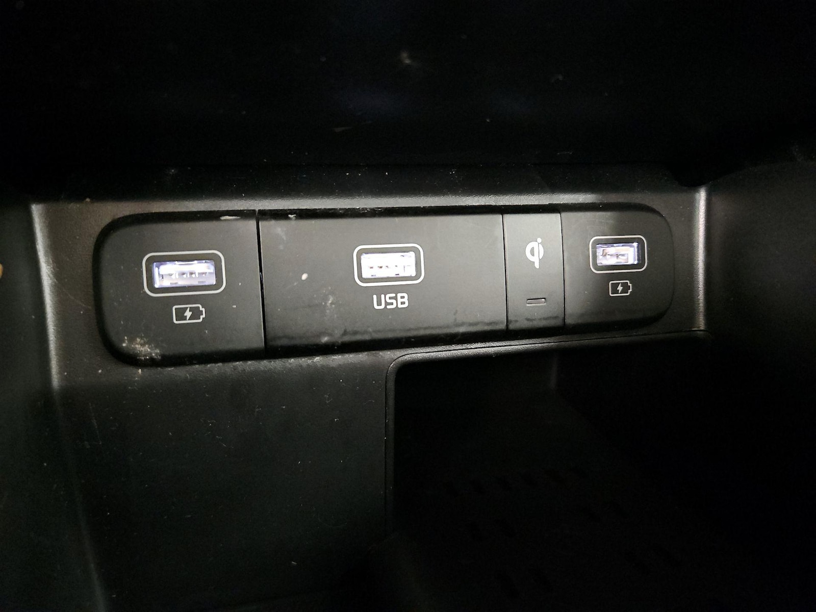 2023 Kia Sorento SX - Photo 20