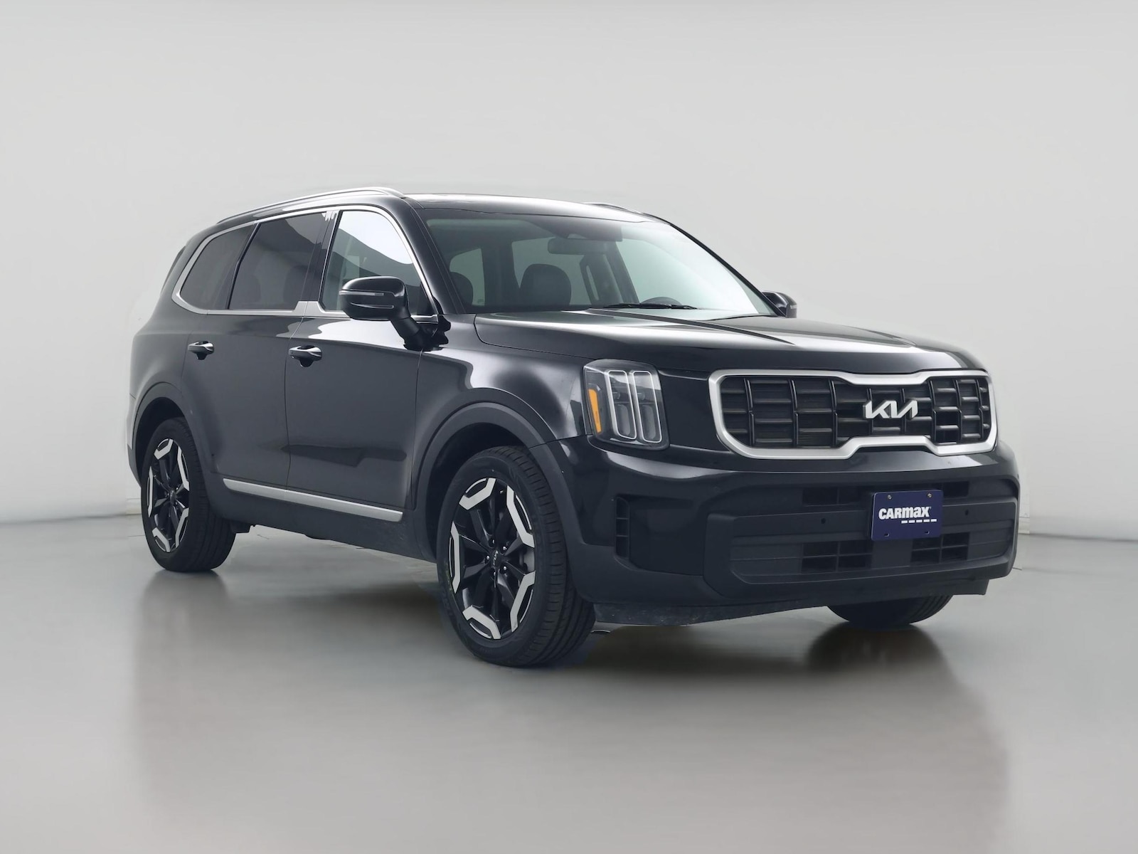 2025 Kia Telluride S - Photo 1