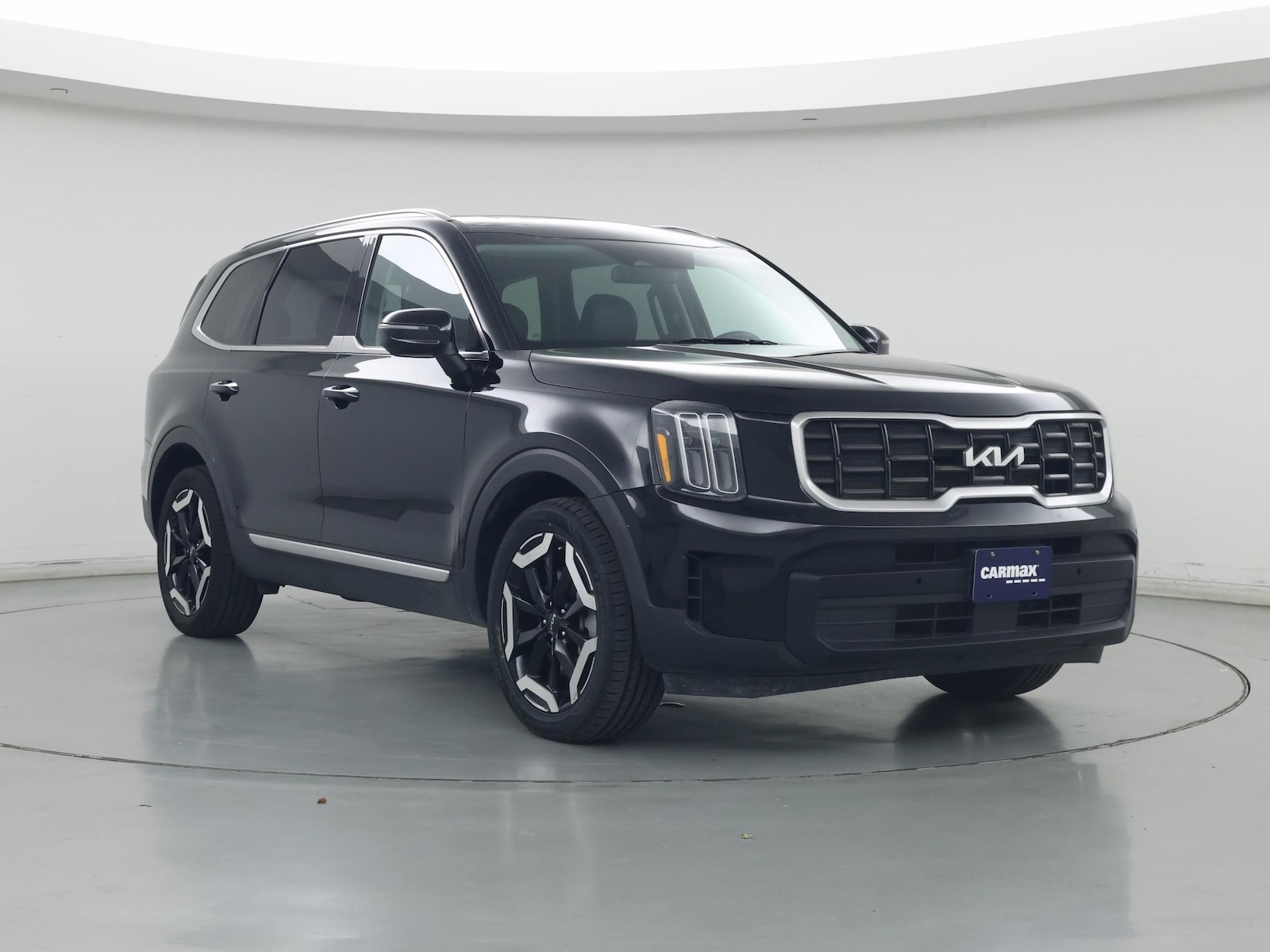 2025 Kia Telluride S - Photo 2