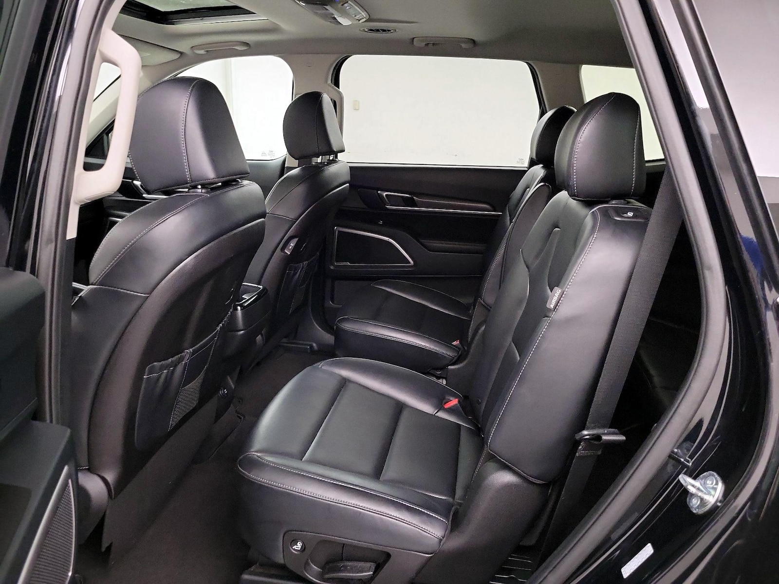 2025 Kia Telluride S - Photo 22