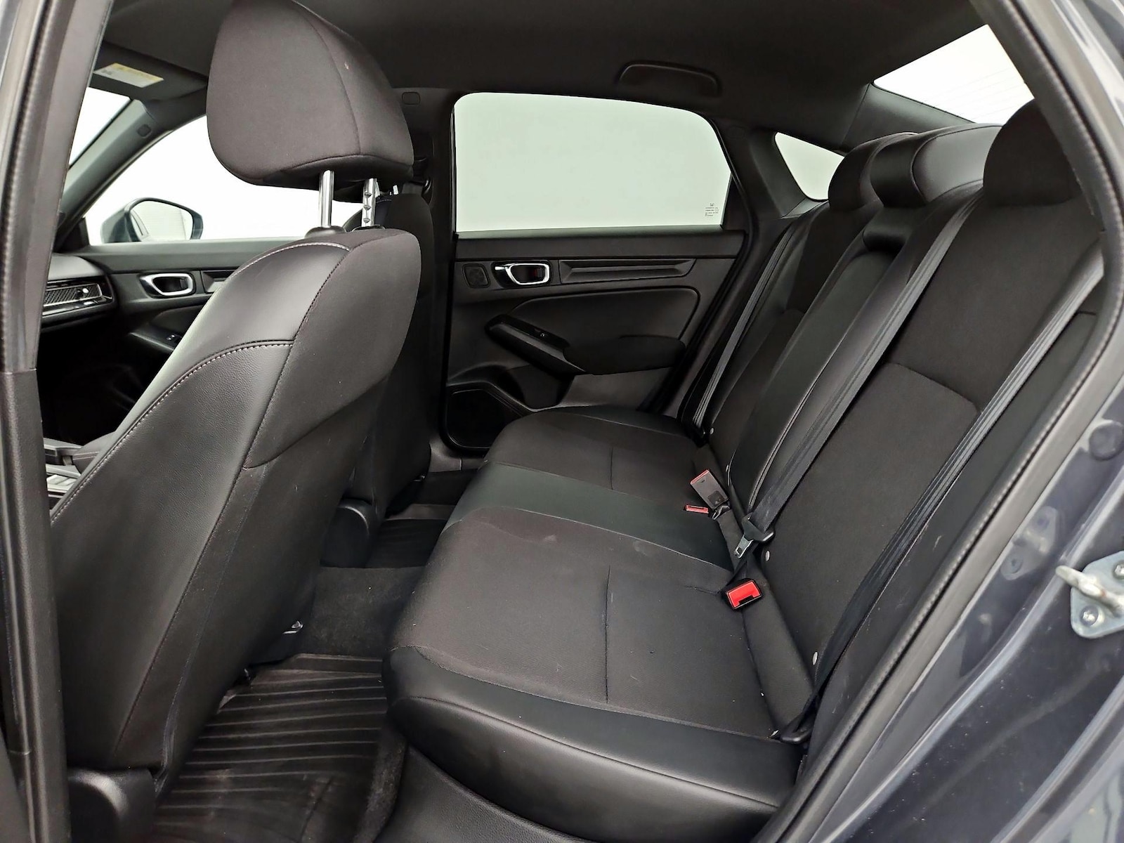 2025 Honda Civic Sport - Photo 20