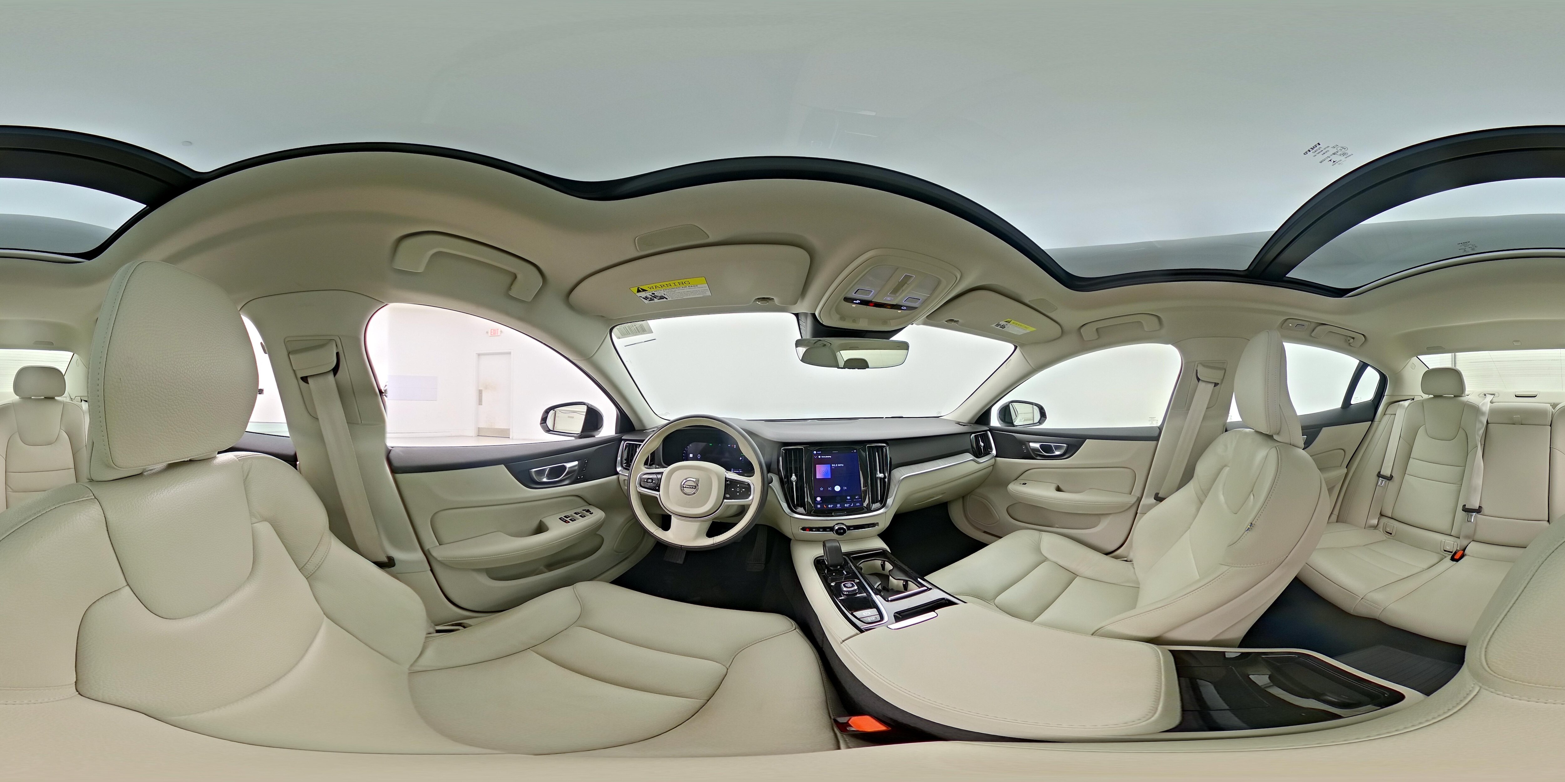 2023 Volvo S60 Plus - Photo 27