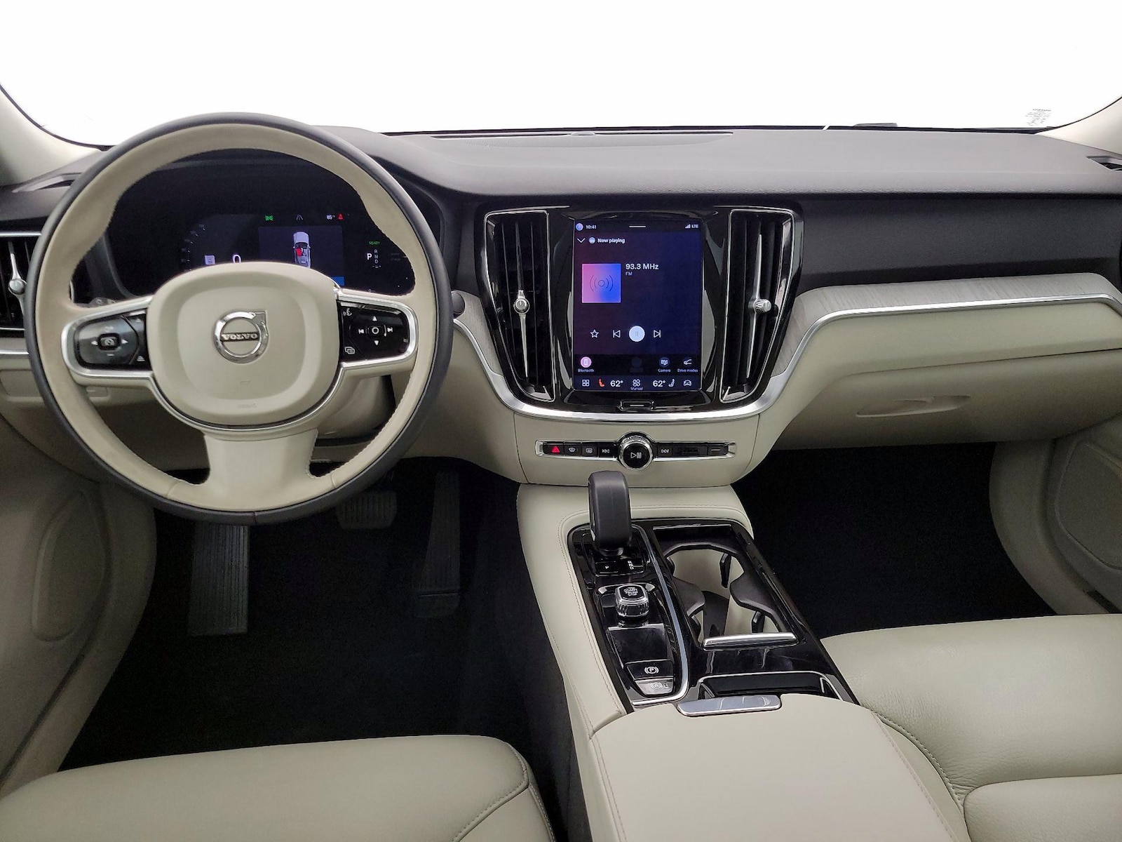 2023 Volvo S60 Plus - Photo 10