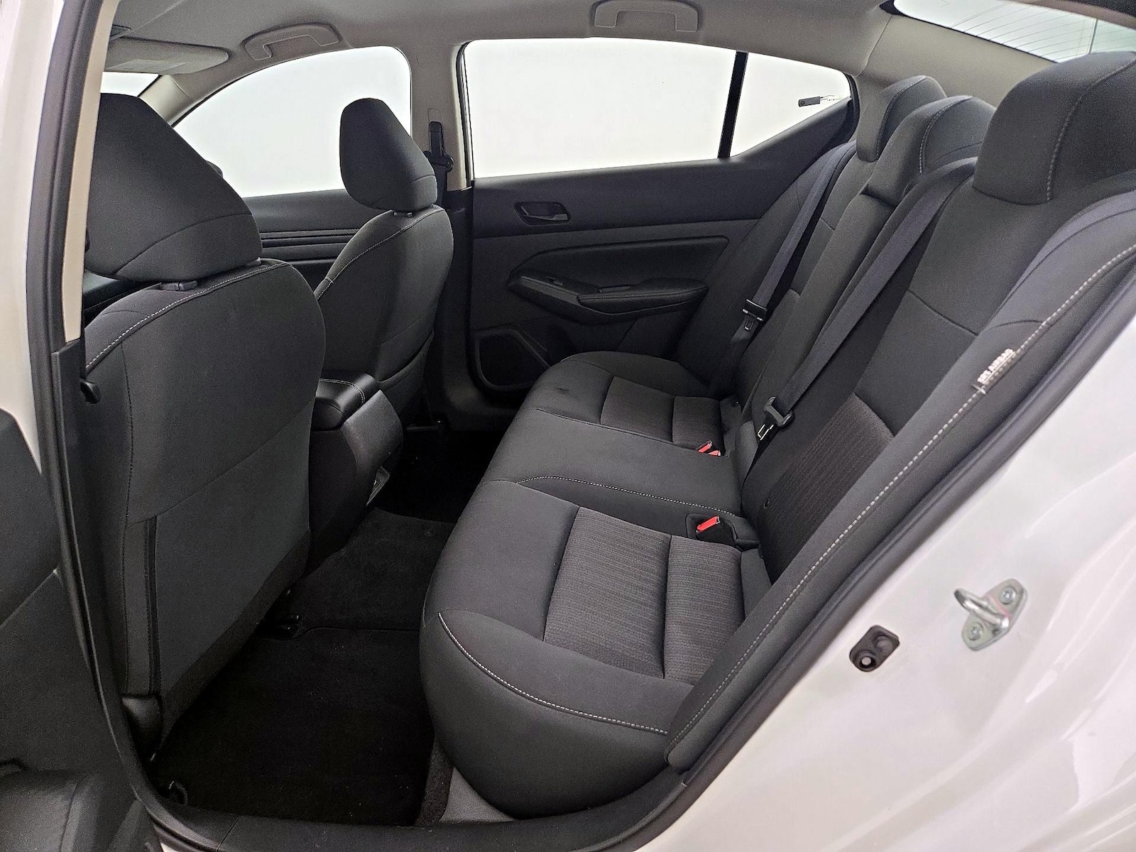 2025 Nissan Altima SV - Photo 20