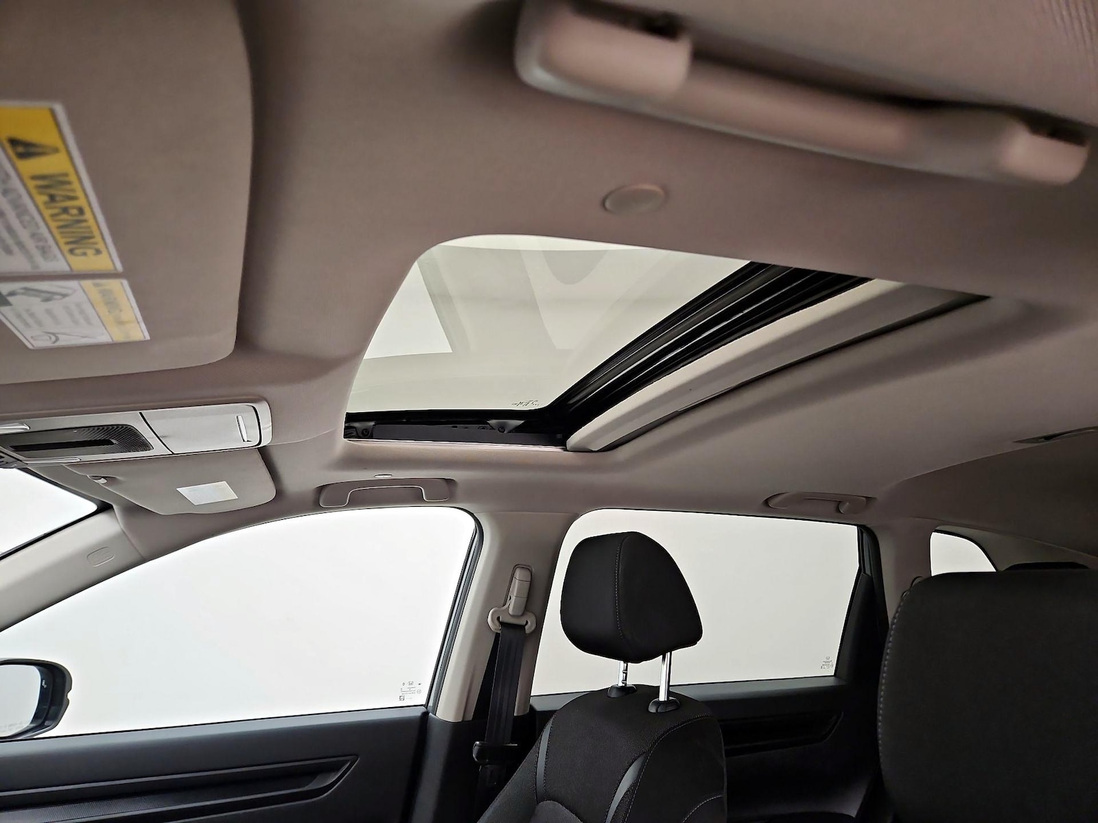 Sunroof(s) & Overhead Airbags