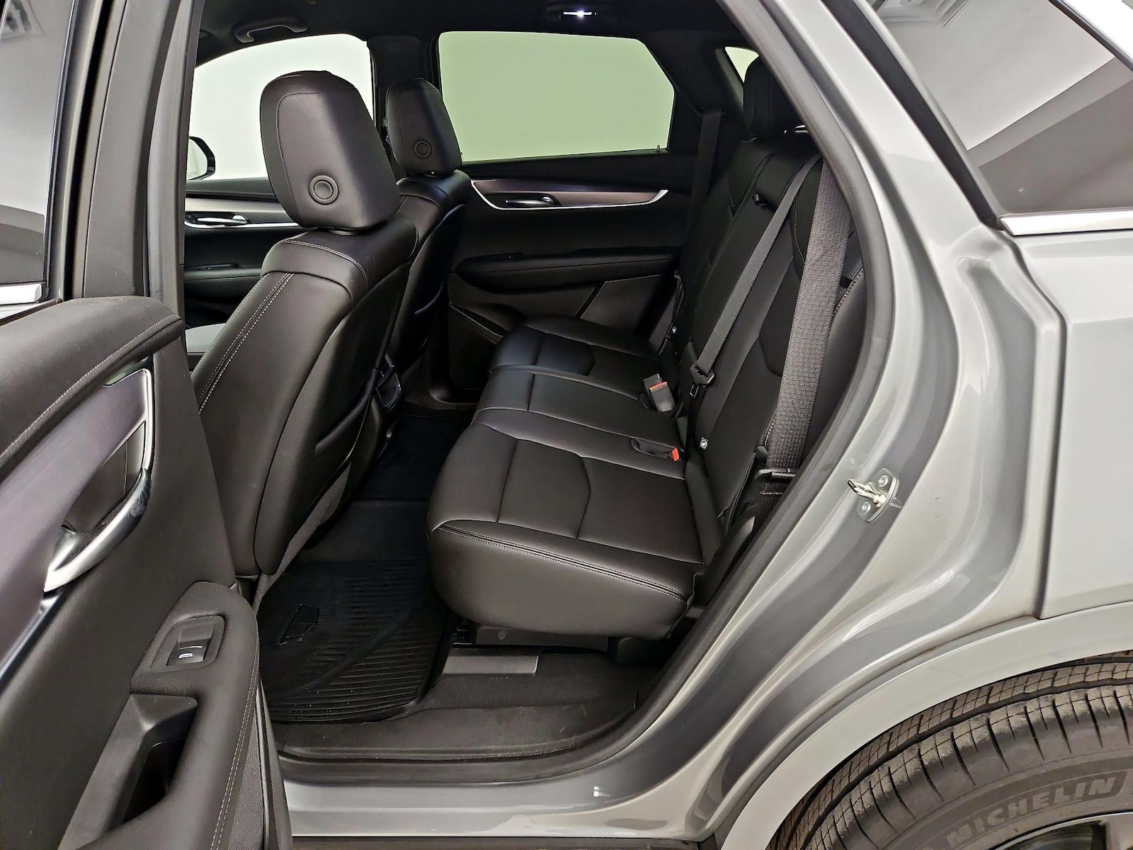 2024 Cadillac XT5 Luxury - Photo 11