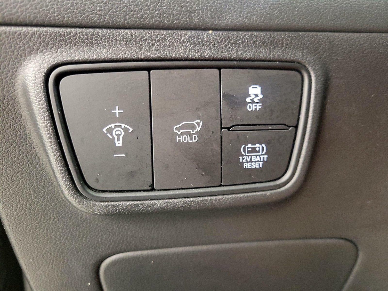 2022 Hyundai Tucson Limited - Photo 14
