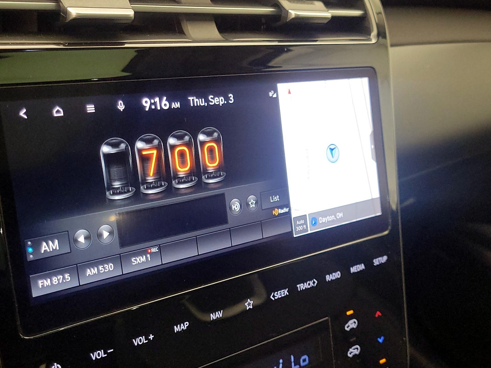 2022 Hyundai Tucson Limited - Photo 17