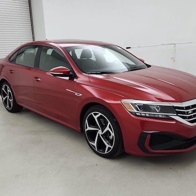 2021 Volkswagen Passat R-Line