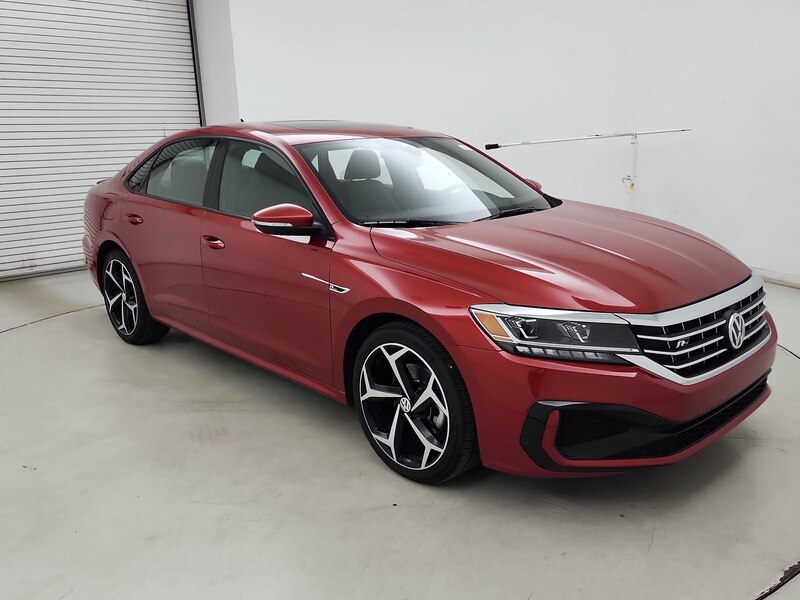 2021 Volkswagen Passat R-Line