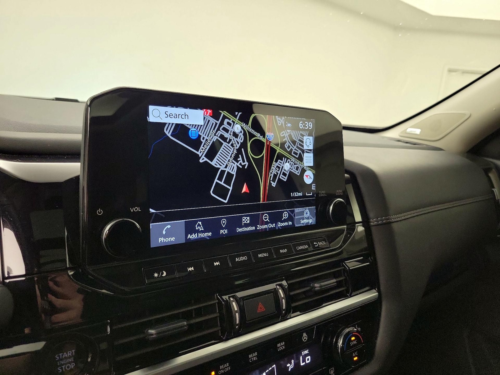 2025 Nissan Pathfinder Platinum - Photo 15