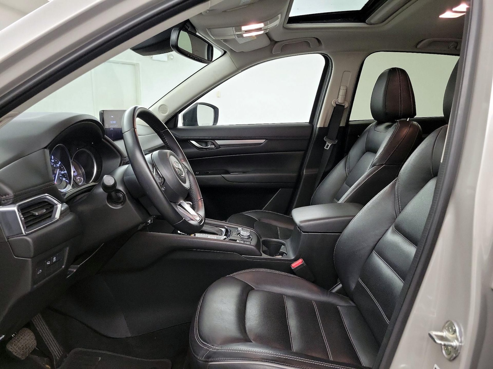 2025 Mazda CX-5 S Preferred package - Photo 12