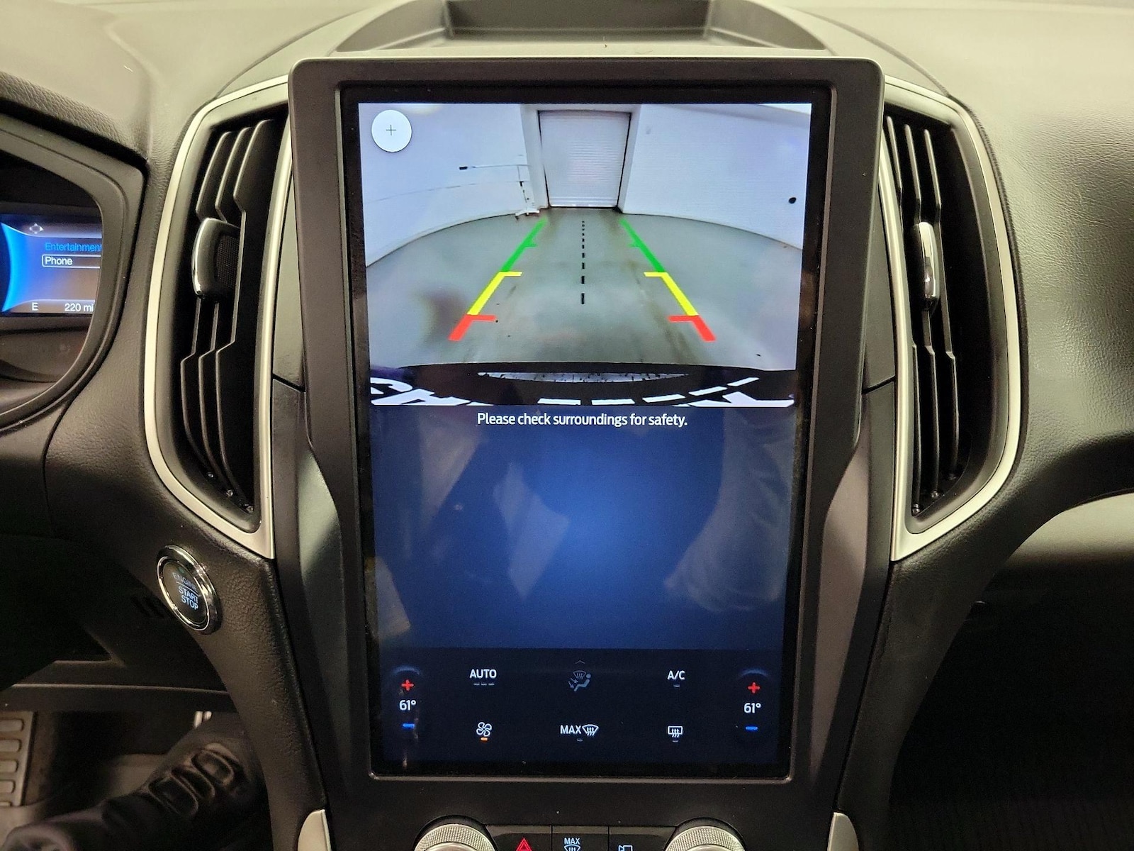 2024 Ford Edge SE - Photo 15