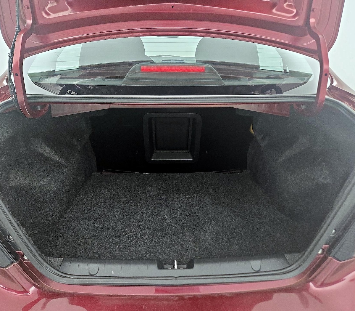 Trunk/Cargo (Seats Up)