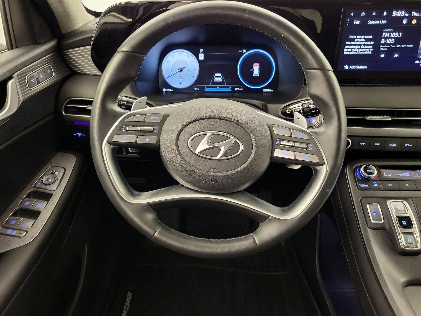 2024 Hyundai Palisade Limited - Photo 11