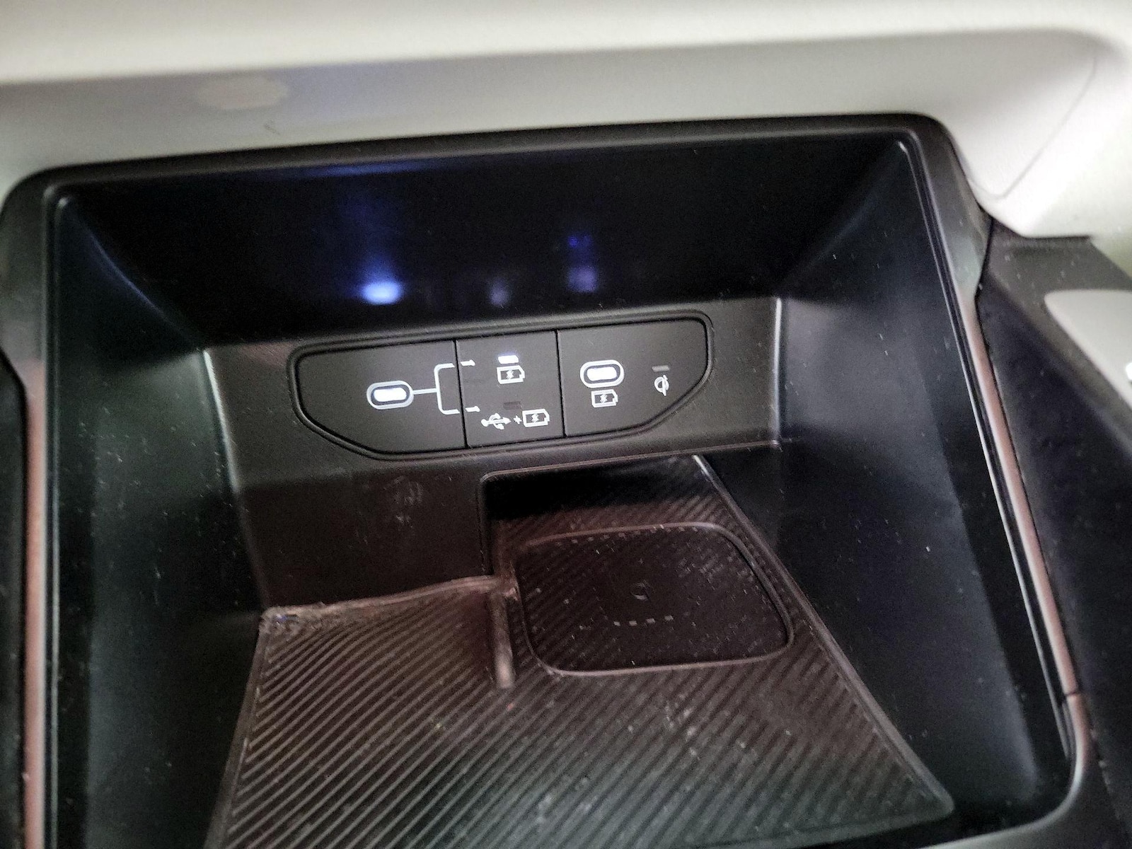 2024 Kia Sorento S - Photo 20