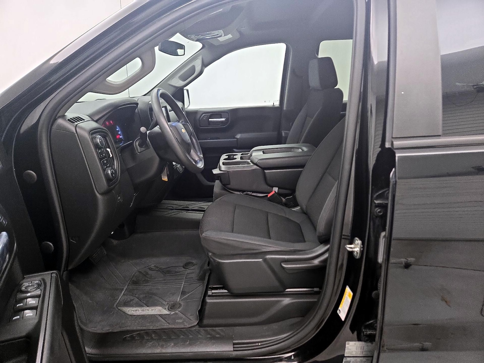 2022 Chevrolet Silverado 1500 Limited Custom - Photo 12