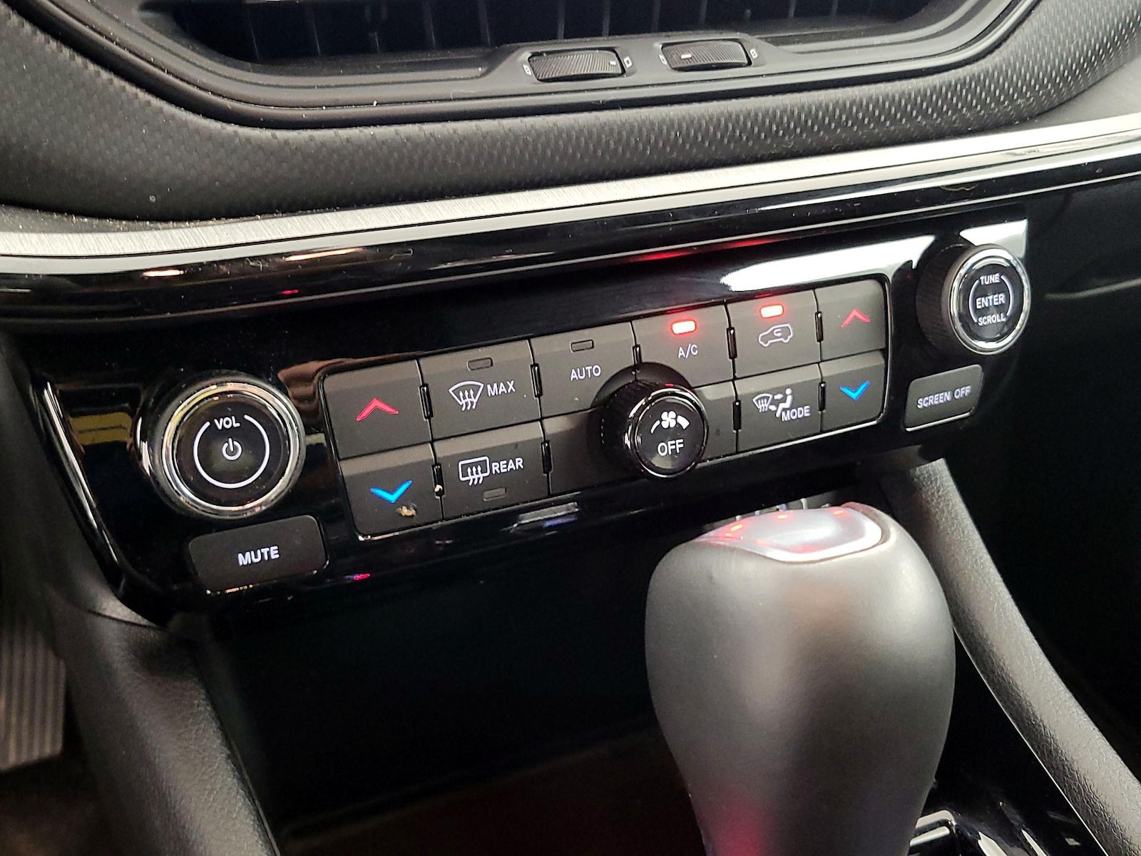 2024 Jeep Compass Trailhawk - Photo 17