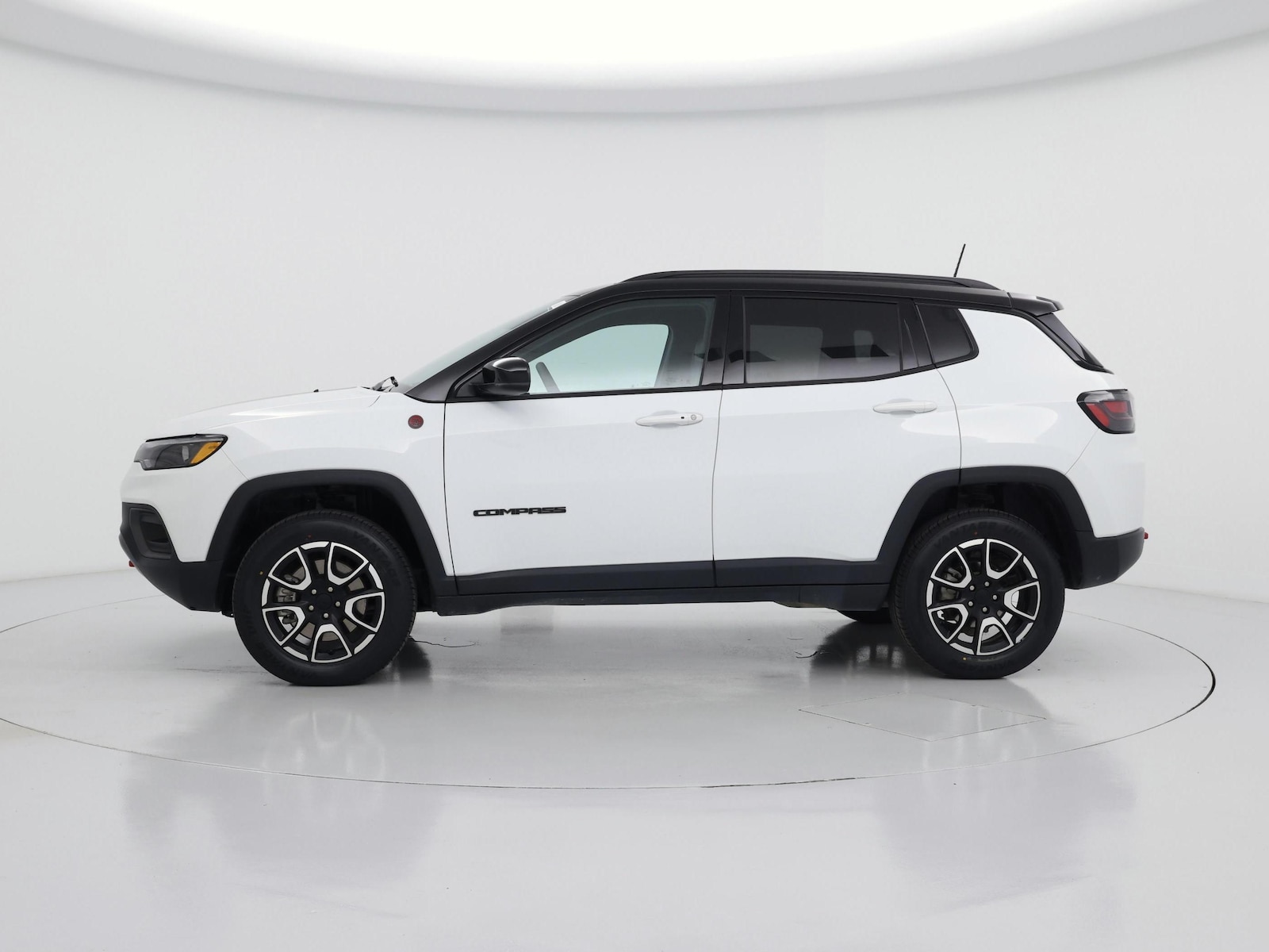 2024 Jeep Compass Trailhawk - Photo 4
