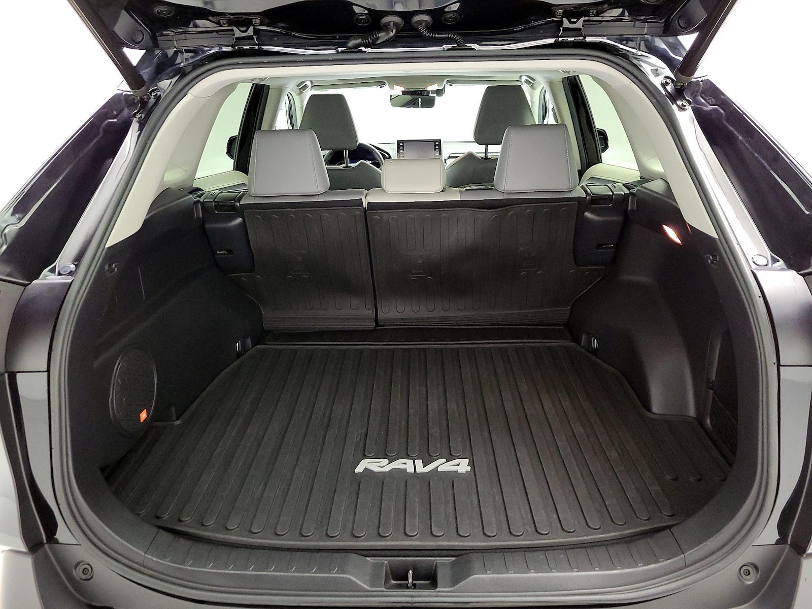 2020 Toyota RAV4 Limited - Photo 22