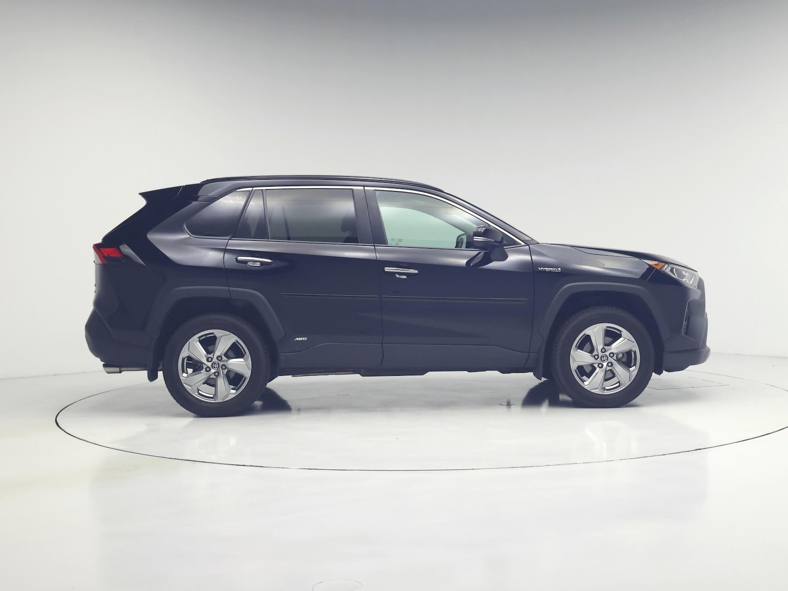 2020 Toyota RAV4 Limited - Photo 8
