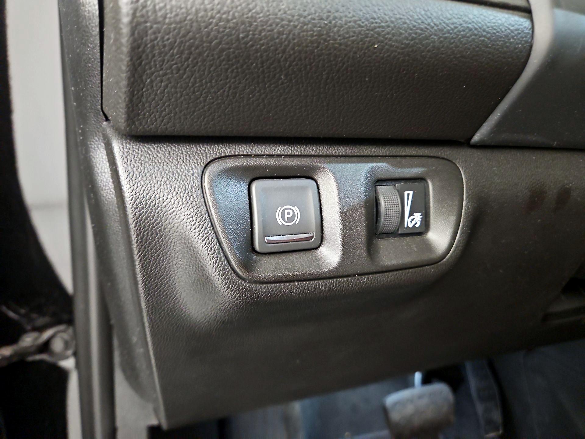 Thumbnail: 2022 GMC Acadia - 11