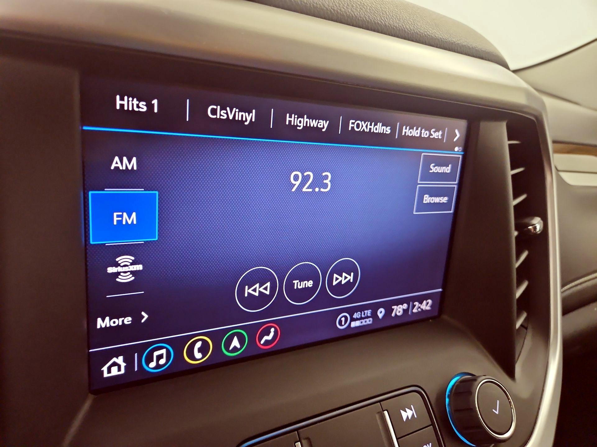 Thumbnail: 2022 GMC Acadia - 13
