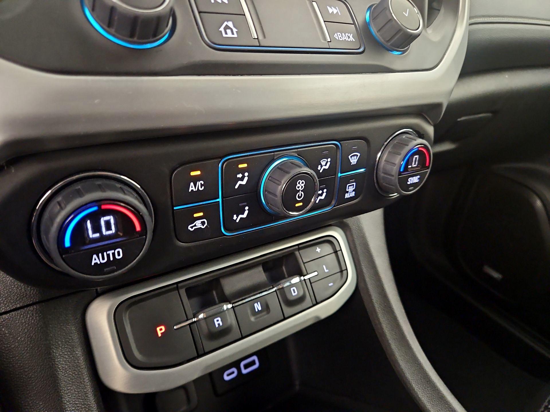 Thumbnail: 2022 GMC Acadia - 14